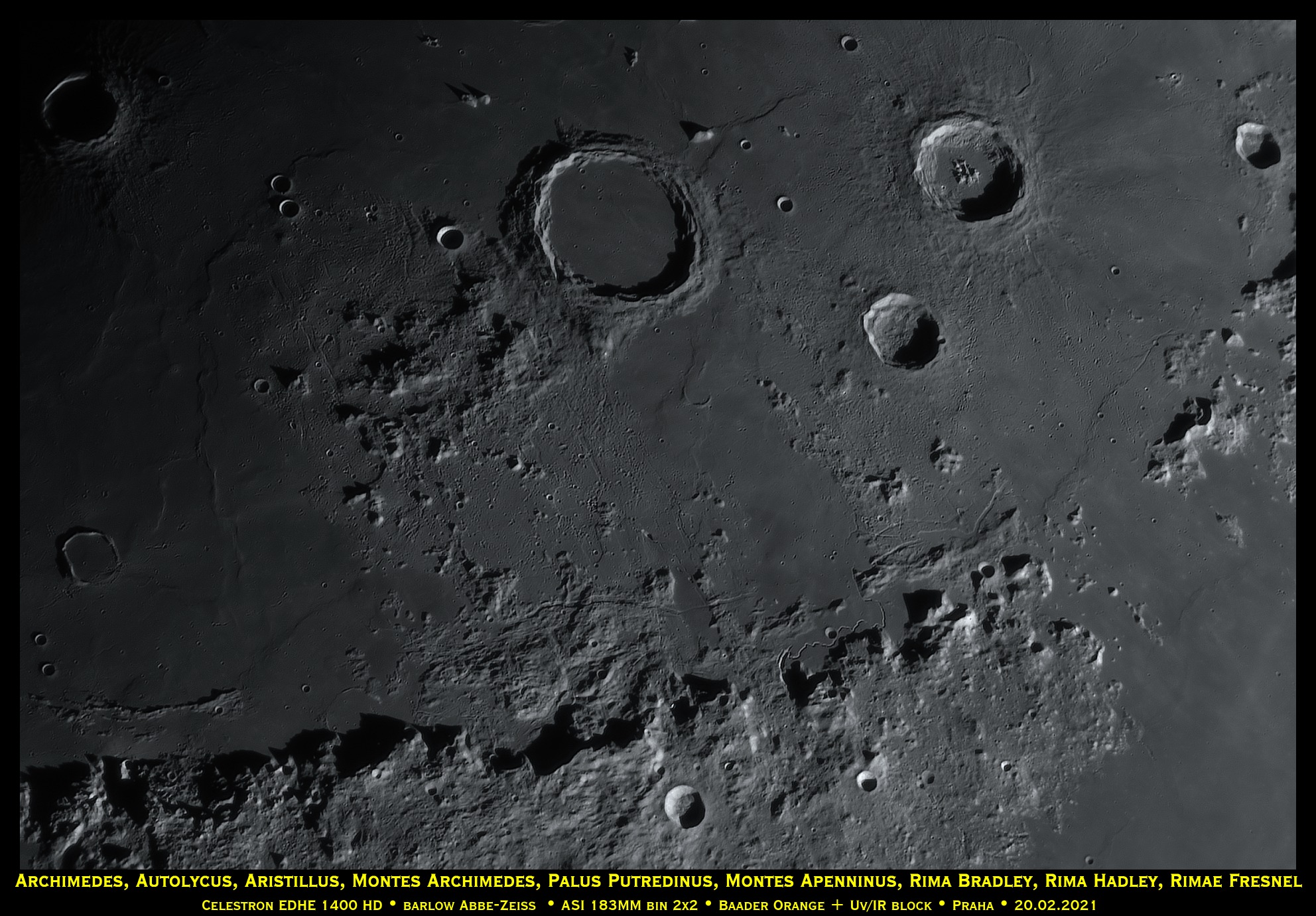 Archimedes, Rima Hadley, Montes Apenninus