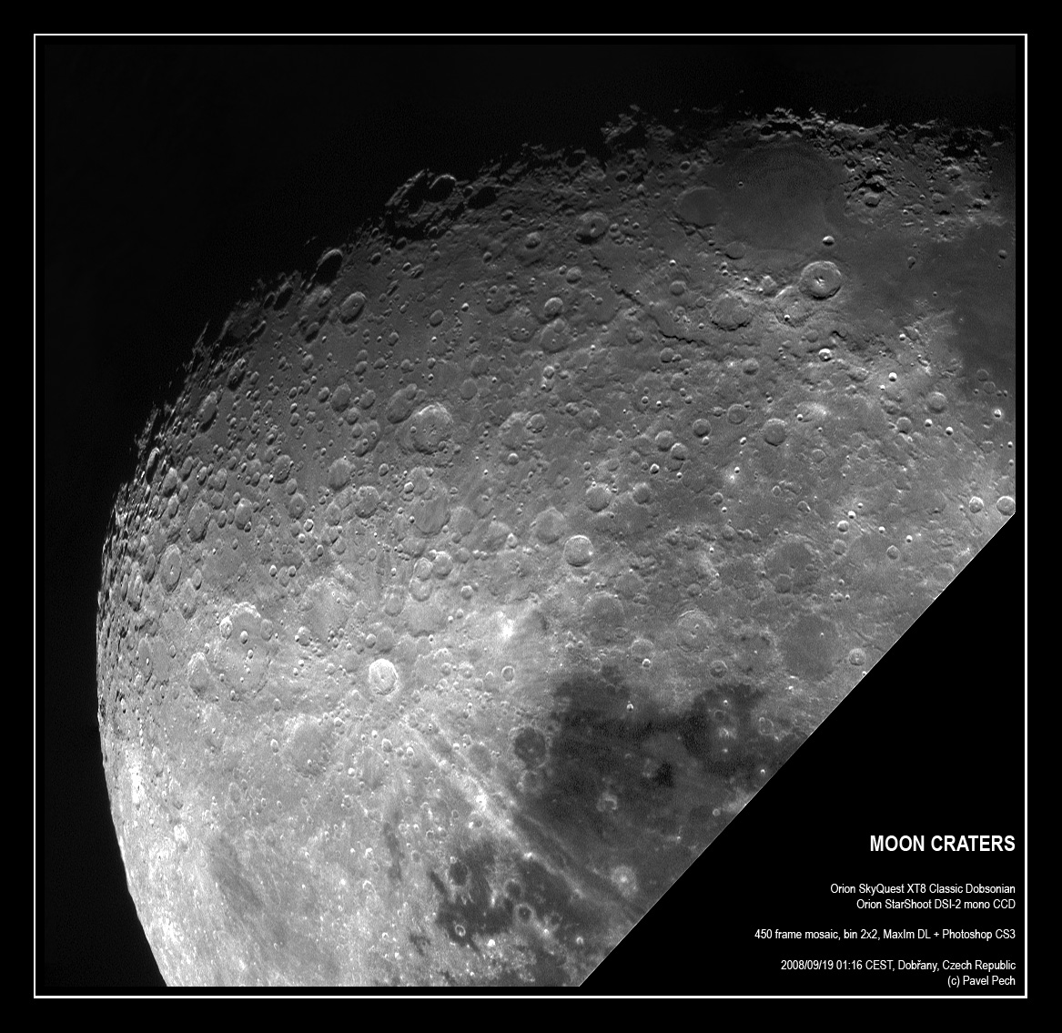 Měsíční krátery - mozaika 450 snímků