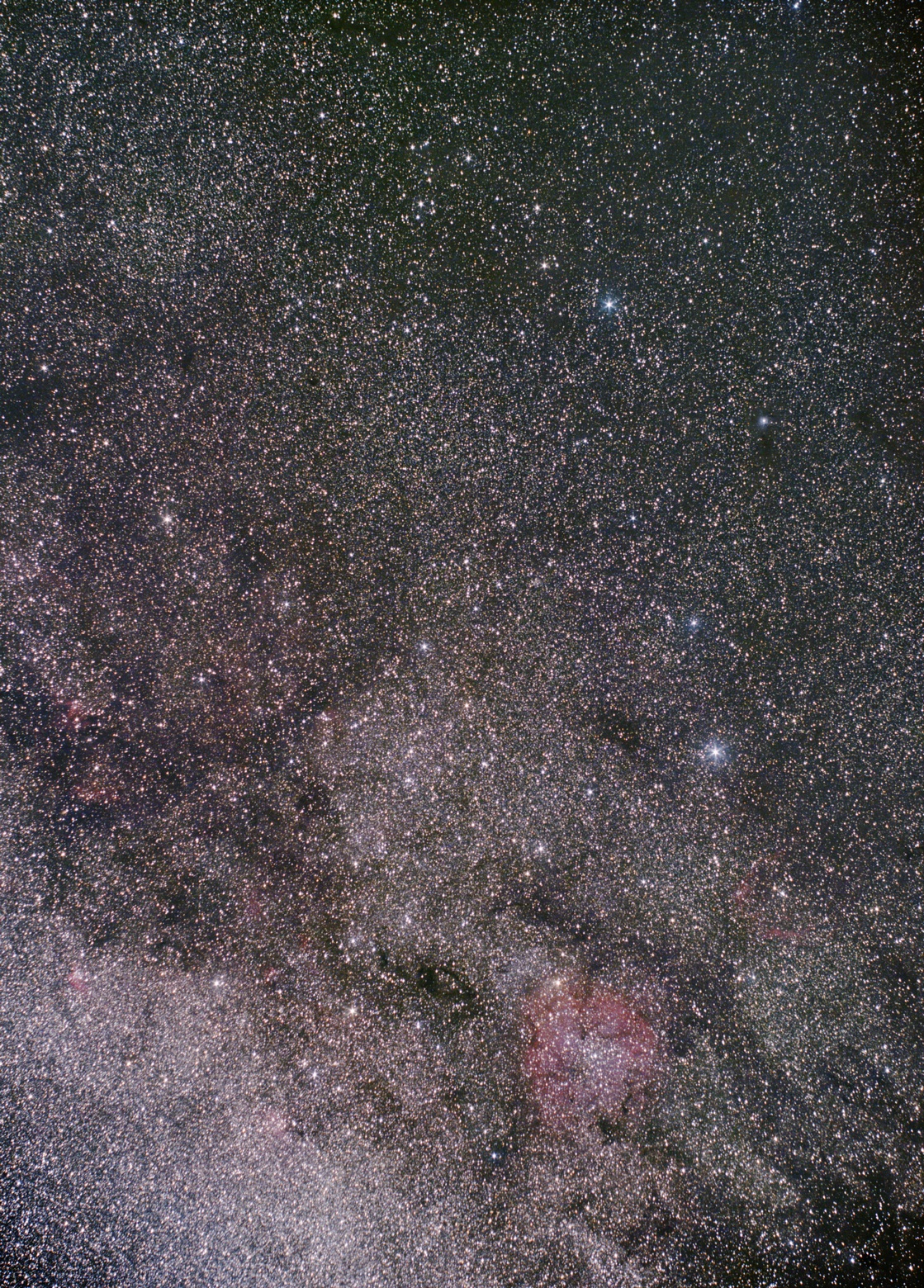 Cepheus (NGC7023, IC1396 aj.)