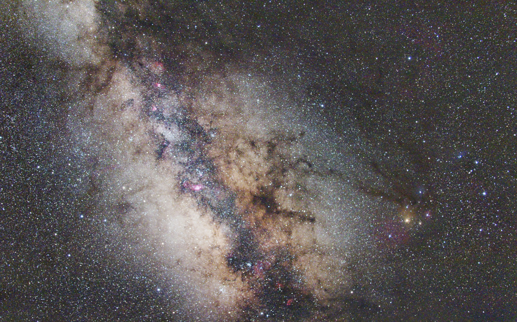 Střed Galaxie širokoúhle