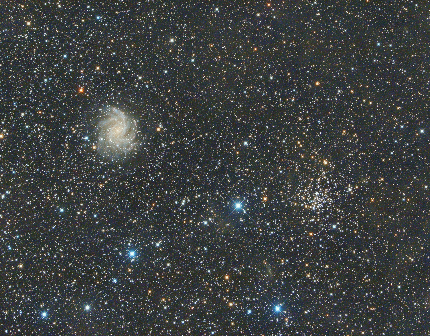 NGC 6946 a NGC 6939
