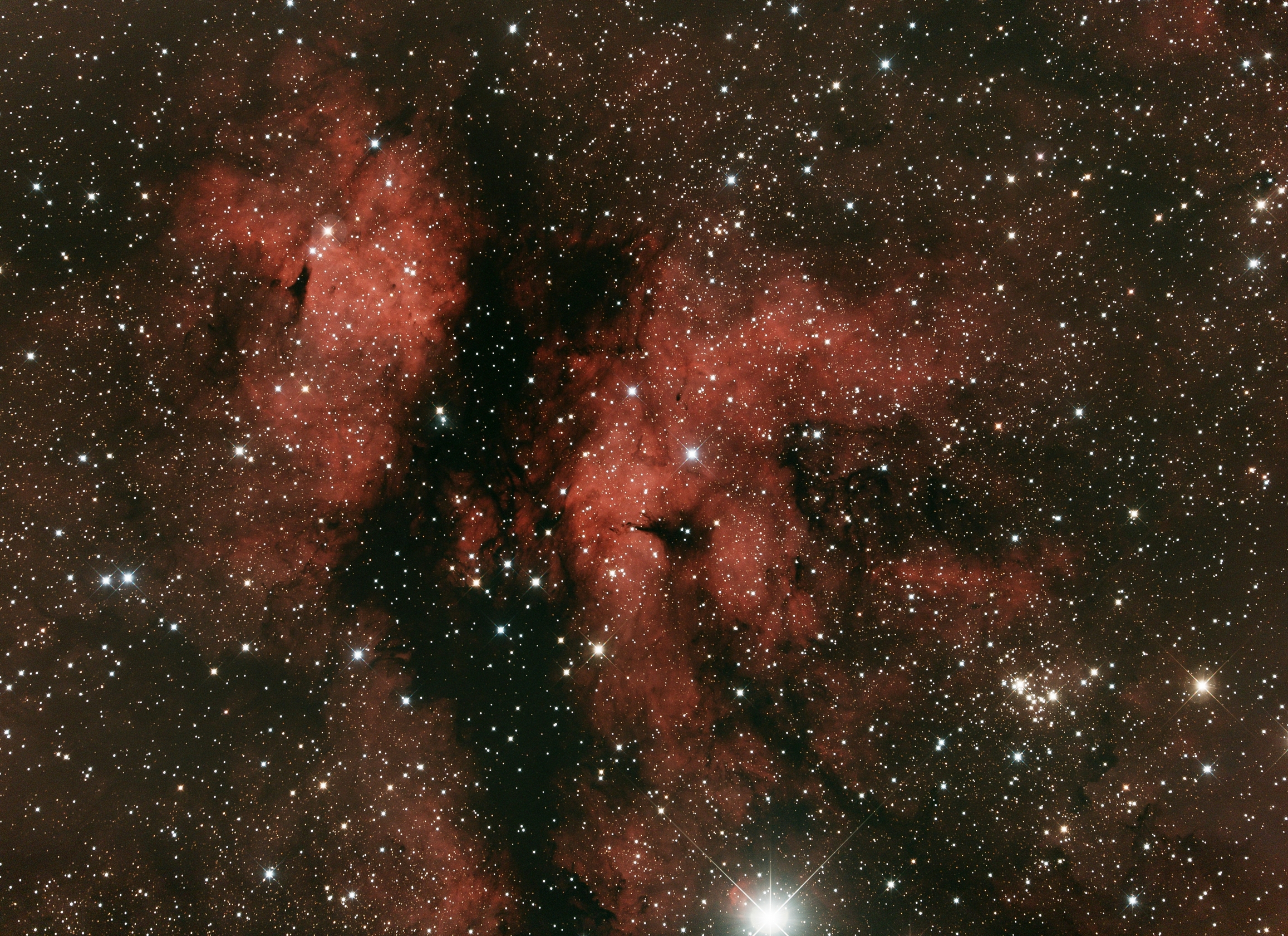 IC 1318 a NGC 6910
