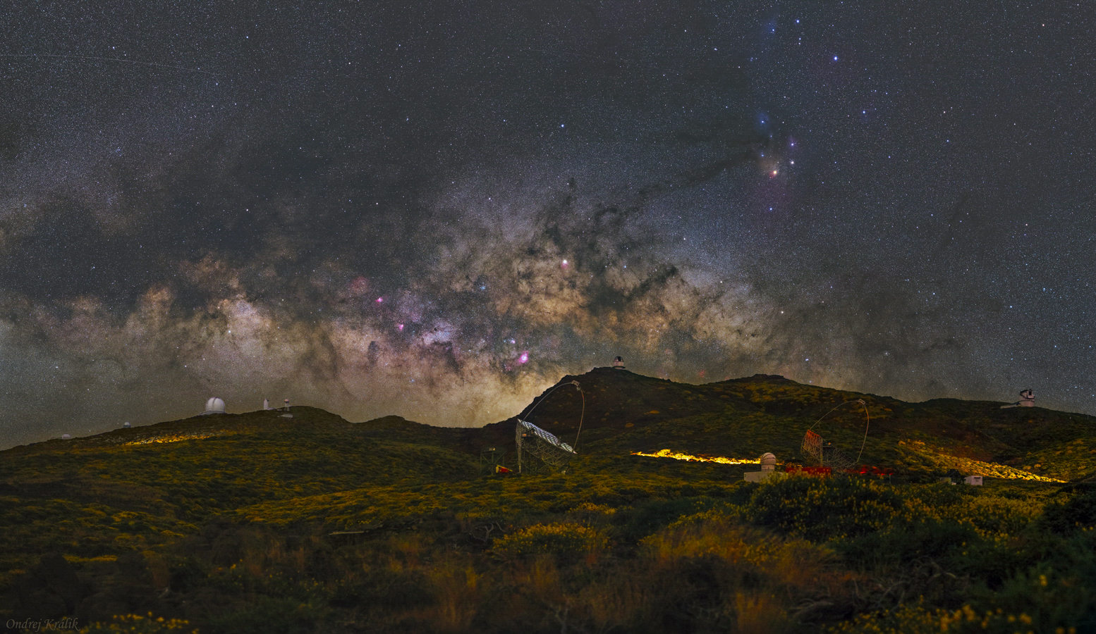 Roque de los Muchachos (2396m)