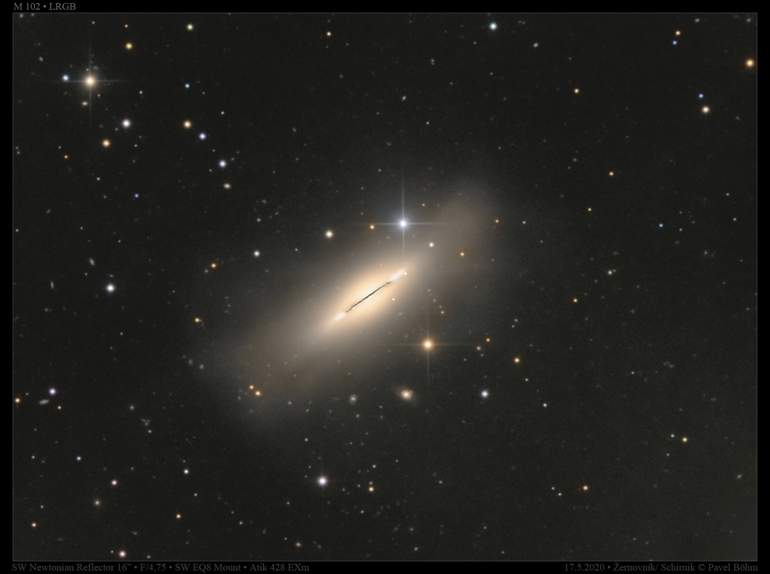 M102 v LRGB