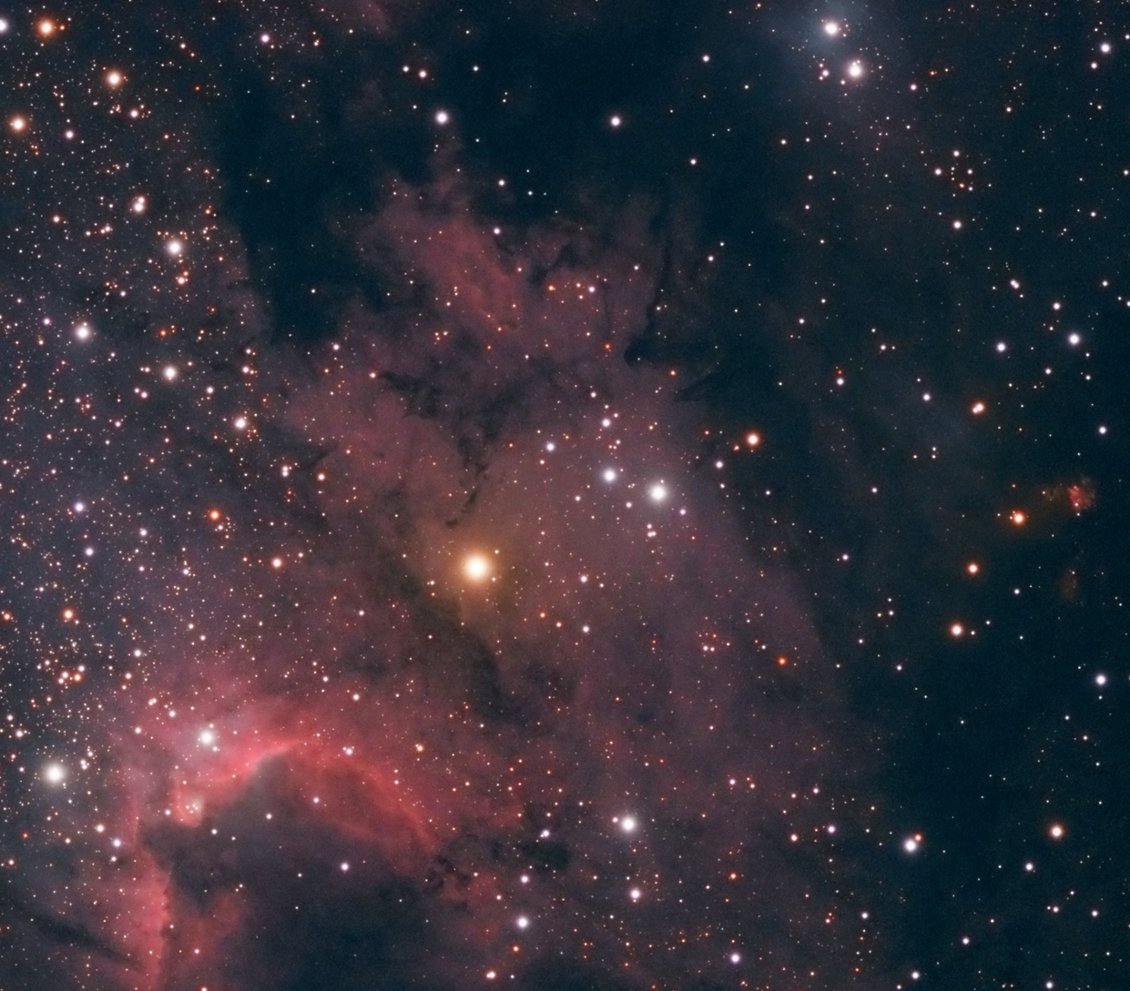 SH2-155 Cave nebula -HaRGB