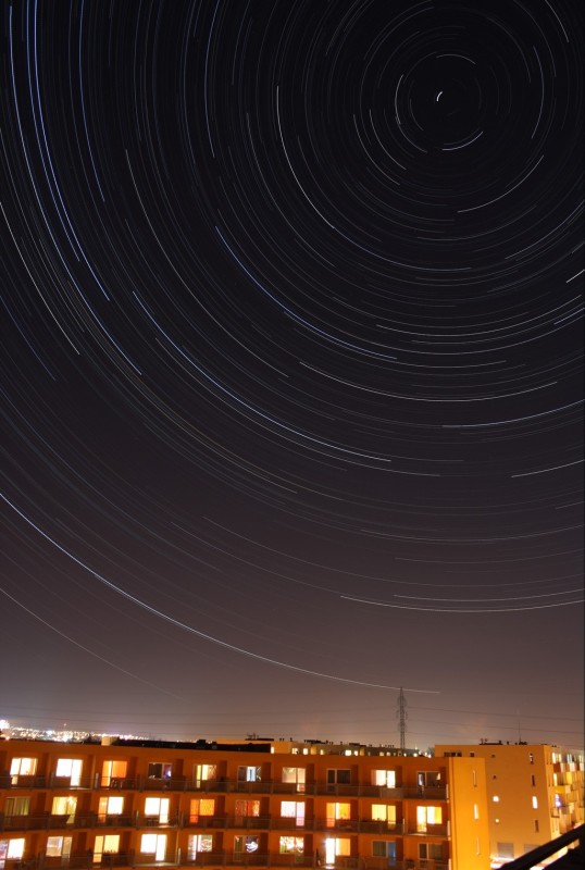 Nocni nebe nad Brnem