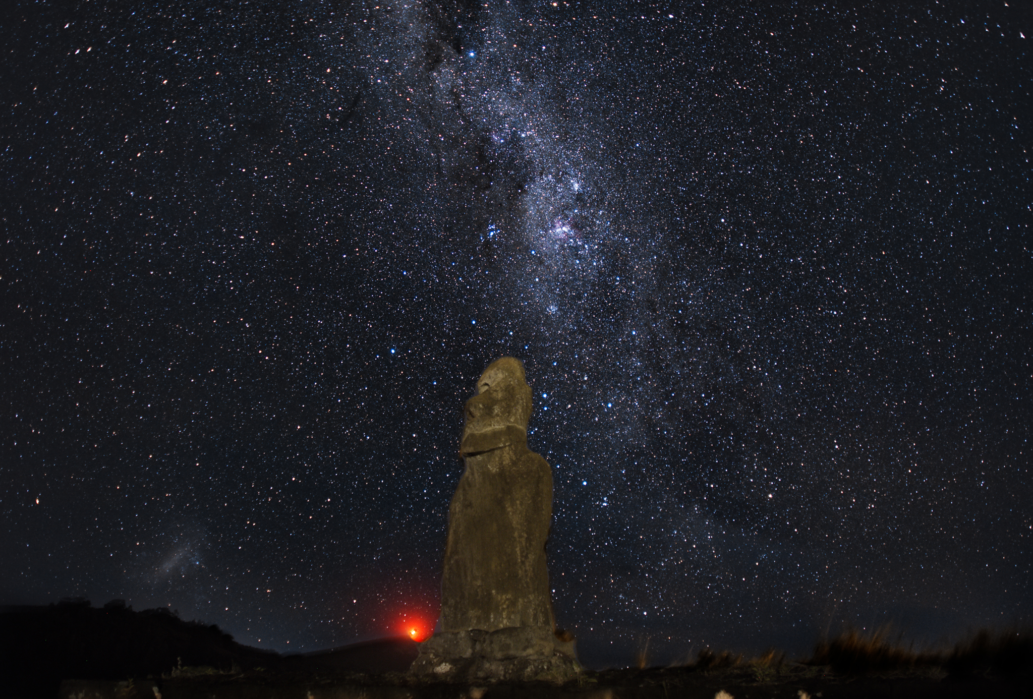 Jižní část mléčné dráhy s Moai