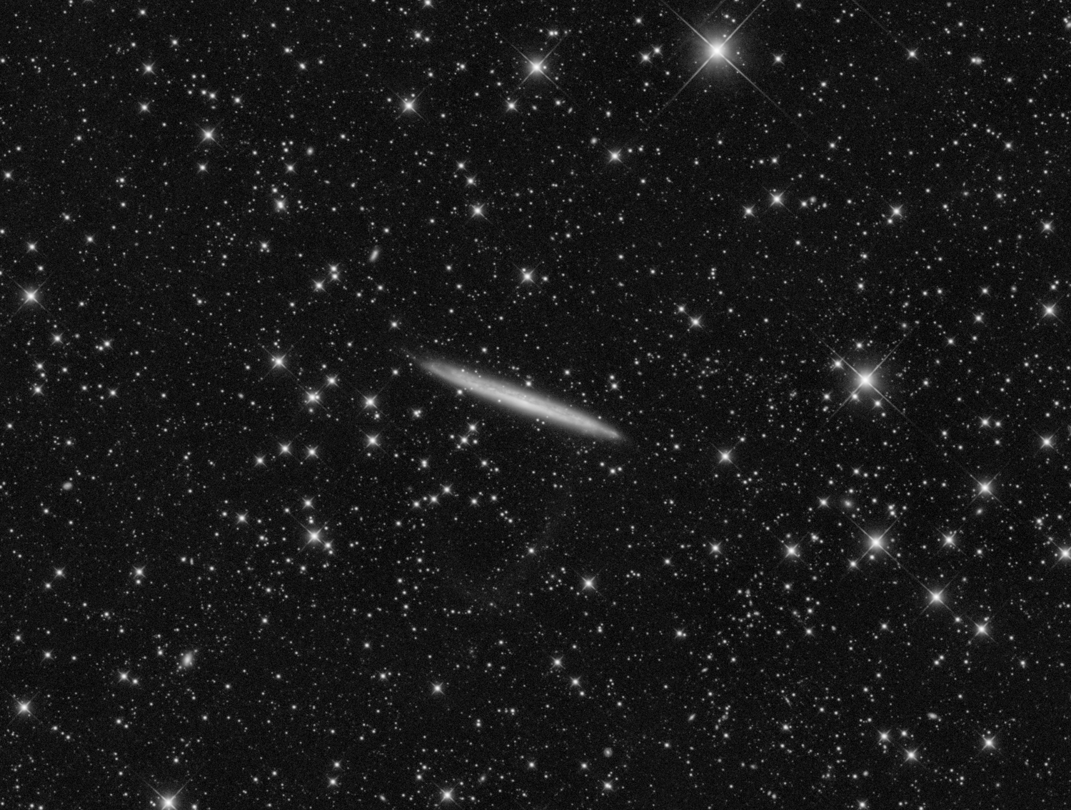 Galaxie NGC 5907 v Dra ( L filtr )