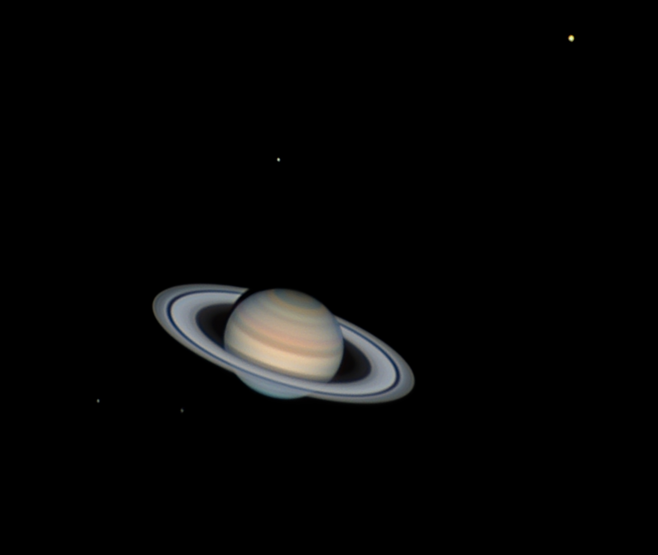 Saturn 3. 9. 2021 22:18 UT