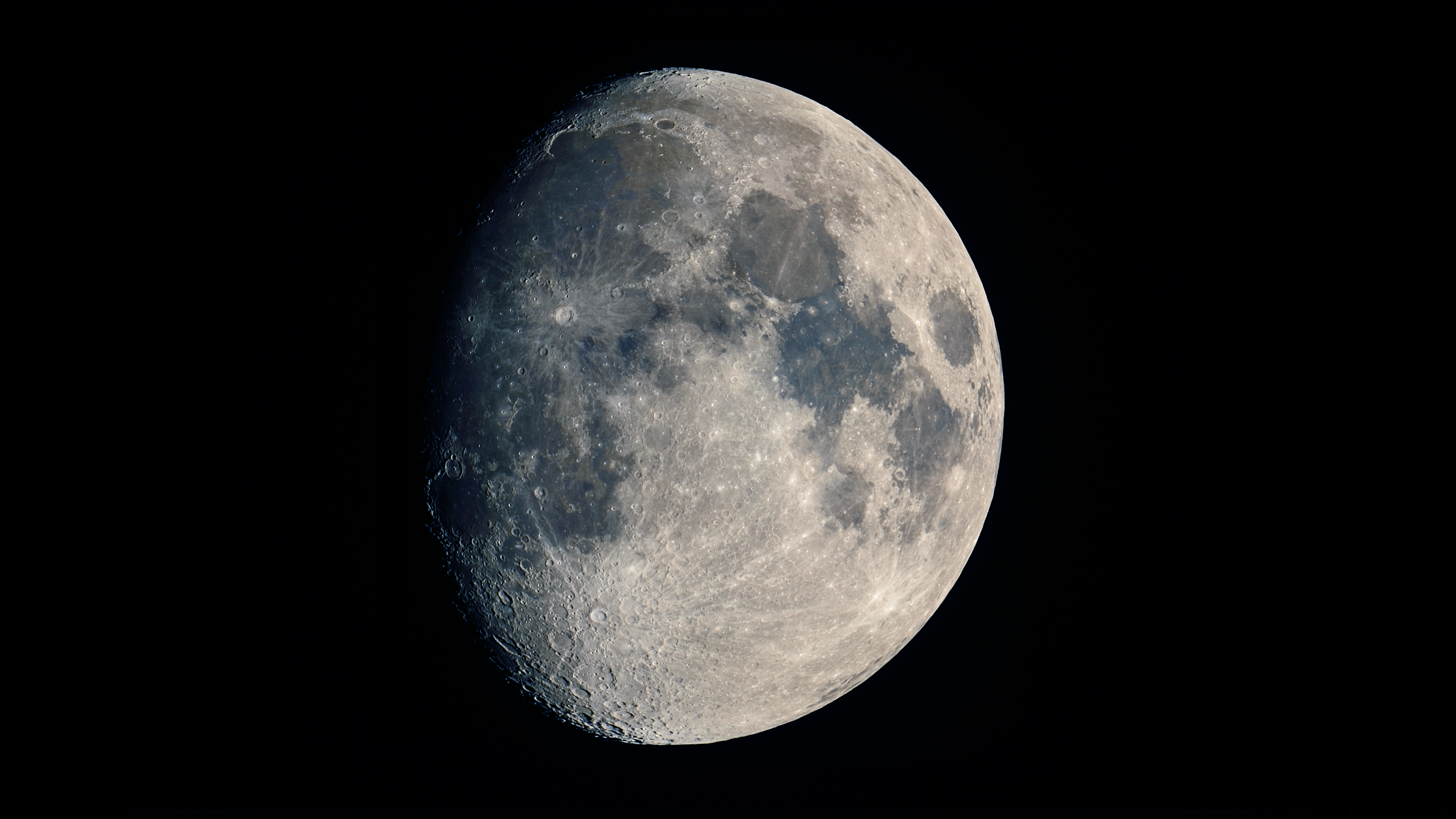 Mesiac 12.02.2022