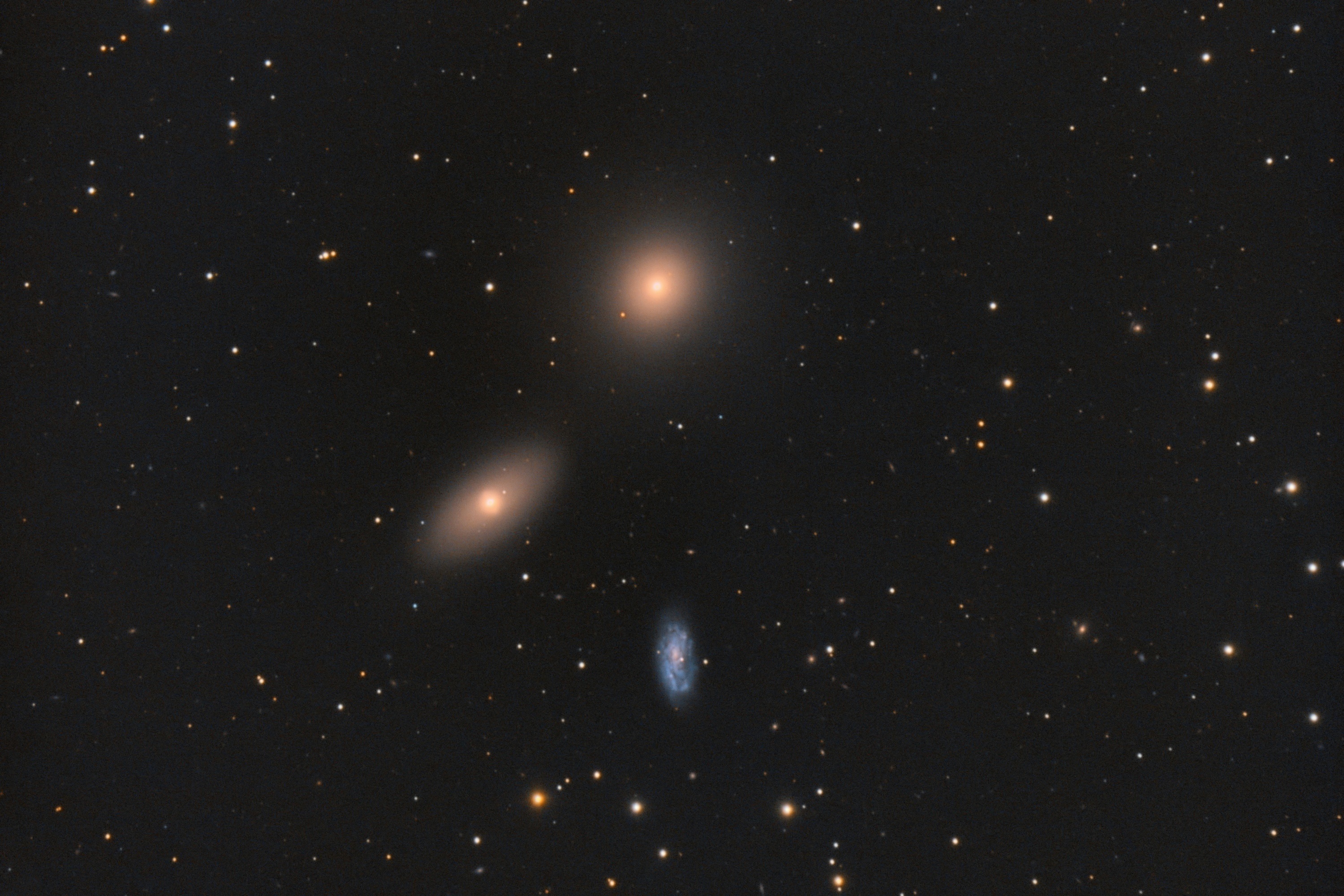M105 (NGC3379), NGC3384, NGC3389