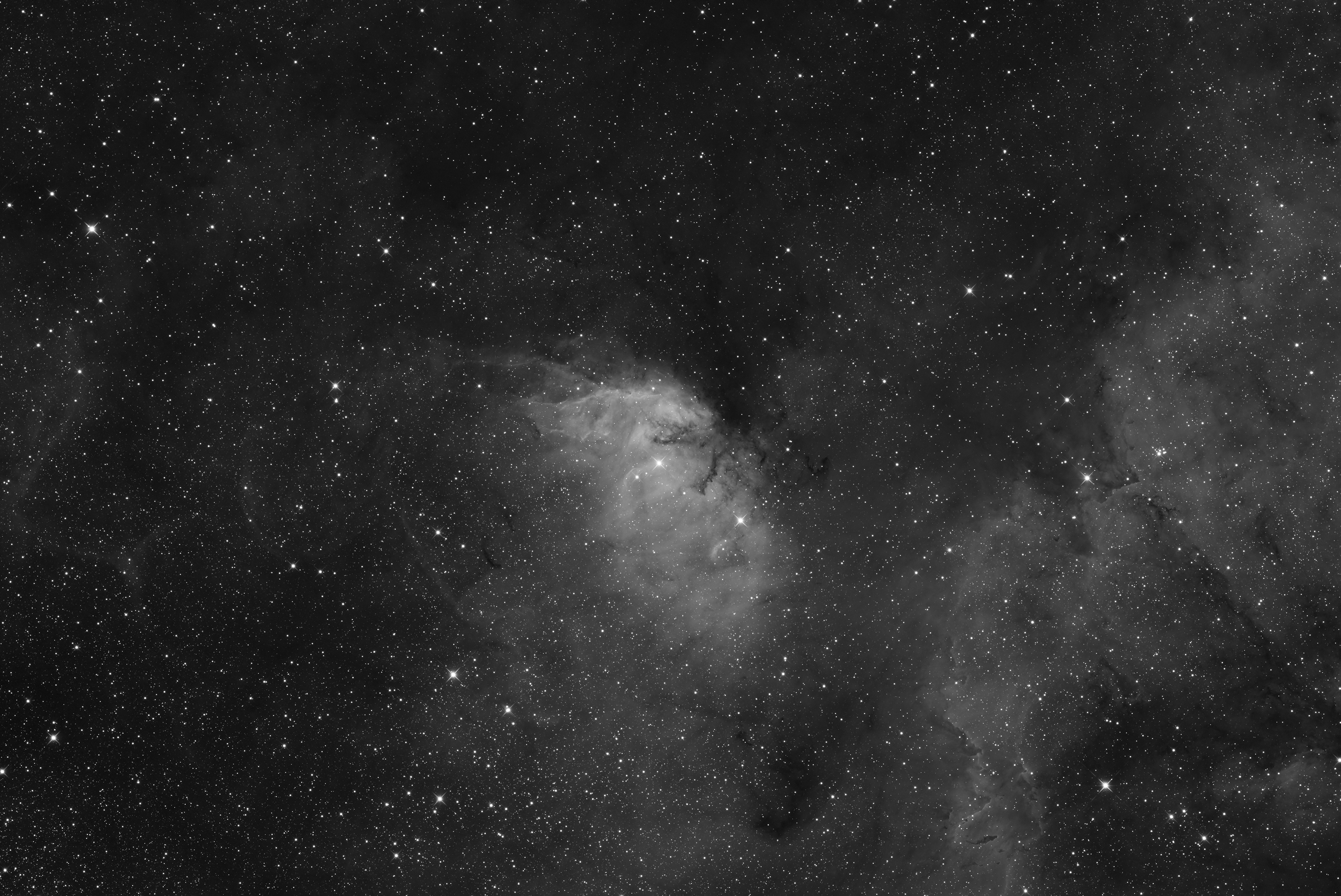 Sh2-101 v Cyg Tulipan a okolí v Ha